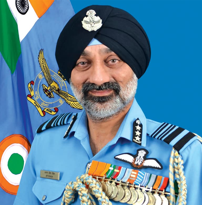 web aircheif|airmarshal (1) copy|GYxJkhGWcBArvpa3|LCA 40|Photo (7)|Rafale|rafaleo|aircheif web